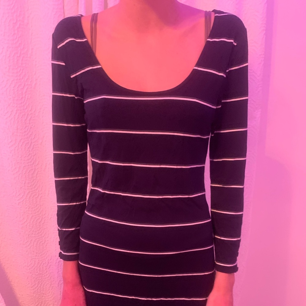BRAND NEW STRIPED RVCA DRESS